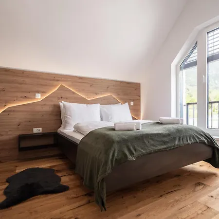 Soca Valley 公寓 *